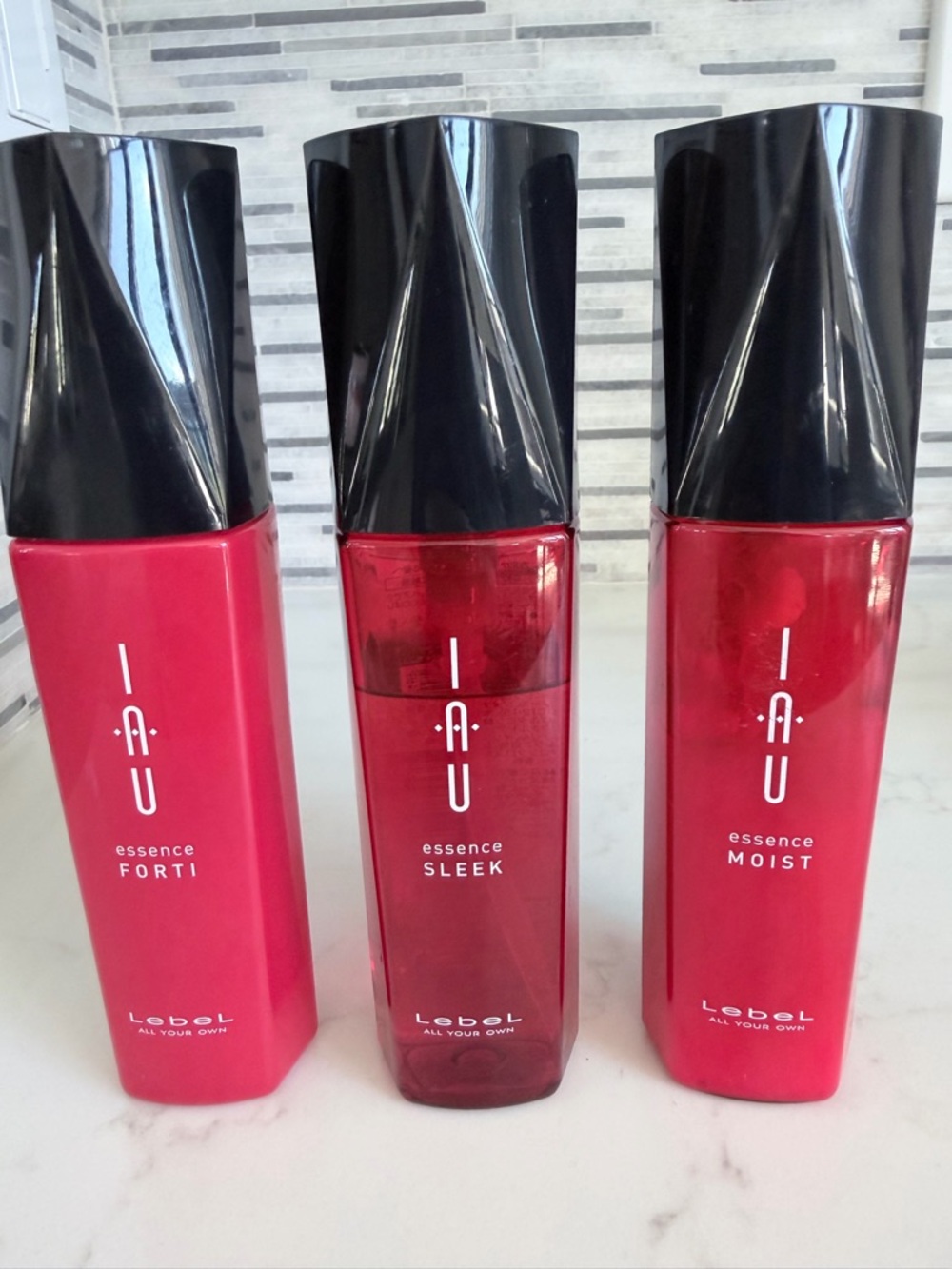 Lebel IAU Essence Moist Heat Protectant and moisturizing leave in treatment